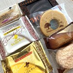 シャトレーゼ - 料理写真:焼菓子各種