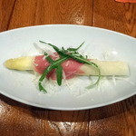 ラ･マンチーナ - イタリア産茹で上げホワイトアスパラ