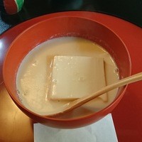 東京 芝 とうふ屋うかい - ご自慢の「豆水とうふ」