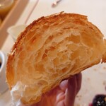 VIRON - 友人チョイスのクロワッサンの断面