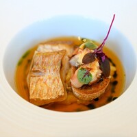 オーベルジュ・ド・リル ナゴヤ - イトヨリ鯛のソテー 日間賀島蛸のトマト煮 パエリア風リゾット サフランのコンソメ