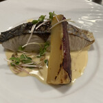 オステリア ラ・マンテ 本店 - サワラのオーブン焼き　キノコのクリームソース
