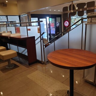 ドトールコーヒーショップ_2