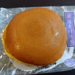 かぎや菓子舗 - どら焼（胡麻）