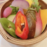 蔭山樓 表参道店 - 三浦の朝どれ蒸し野菜