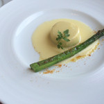 ル・ボン・ヴィボン - アスパラの暖かいムース