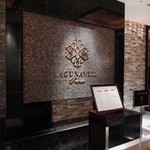 SINC BISTRO - お店の入口