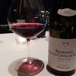 SINC BISTRO - ブルゴーニュ・オート・コート・ド・ボーヌ・ルージュ2011
