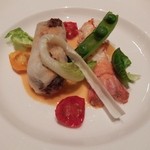 SINC BISTRO - 徳島県産ひらめのポーピエット＆カナダ産手長海老のポワレ