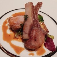 SINC BISTRO - スペイン産乳のみ子豚