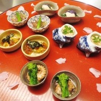 天神橋 青木 - 八寸　２人分　桜の花びらを散らして