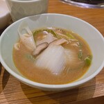 Hanwoori - ★8韓国牛と様々な野菜の鍋