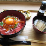波打ち際の海鮮食堂 すま家 - すま家丼（海鮮全部のせ）