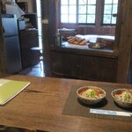 坪川家 千古の家 - 店内