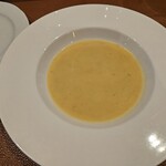 オステリア プロフーモ - さつまいもと玉葱のポタージュ