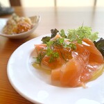 ブラッスリー 航 - サーモンマリネ（秋のメルカドメニュー）