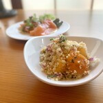 ブラッスリー 航 - 柿とクスクスのサラダ（秋のメルカドメニュー）