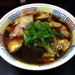 麺屋 丈六 - 中華そば(肉増し別途)