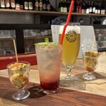 GLASS DANCE 八重洲 - ドリンク、お通しのオムレツ