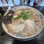 久留米 大砲ラーメン 天神今泉店 - 