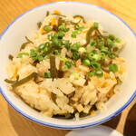 おきなわくゎっちー処 空人 - ジューシー（沖縄風炊き込みご飯）※お品書き表記通り