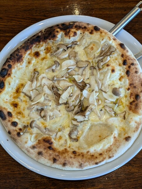 Capricciosa Nitorimoru Hirakata Ten