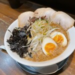 伍代目 哲麺縁 - 料理写真:全部のせ 醤油