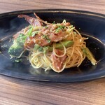 Trattoria Nika - ベーコンとブロッコリーのペペロンチーノ
