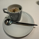 メイ - 2皿目
      菊芋のスープ