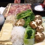 鶏すき鍋の具材