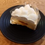 アンダンテ - ６個買うと一つオマケでもらえるケーキ