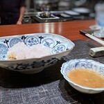 奈良屋町 青 - 鱧（長崎・青島）、梅酢添え