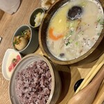 ごはんすすむ 横浜ポルタ店 - 