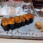 銀座のみこ寿司 - うに3貫