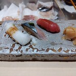 銀座のみこ寿司 - 秋刀魚、赤身、えんがわ