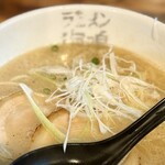 ラーメン海鳴 中洲店 - 