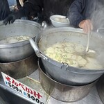 館鼻岸壁朝市 - 