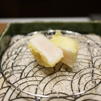 天冨良 ふぐ 銀座 天 - 天ぷら（帆立）