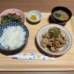 キッチン だるま - 唐揚げ定食（おろしポン酢）ライス大盛り 税込950円（R6.8時点）