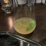 middle - 黄金かん(黄蜜柑)のモヒート