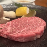 松阪牛炭火焼肉 東海亭 - 
