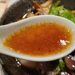 麦と麺助 - スープ