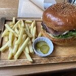 バック カントリー バーガーズ 甲州夢小路店 - 