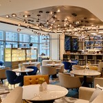 Le Moulin - 併設カフェもおしゃれ