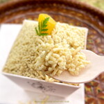 栗のいえ - こぼれはすごいしっとりした食感 