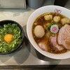 横浜中華そば 維新商店 本店