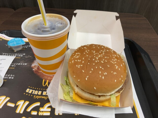 マクドナルド イオン山形北店 - 羽前千歳（ハンバーガー）の写真