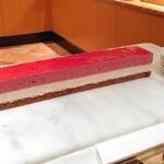 ブラスリー ハーモニー - タイムサービスのケーキ