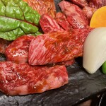 炭火焼肉　じもんじゅ - 