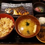 しんぱち食堂 - 